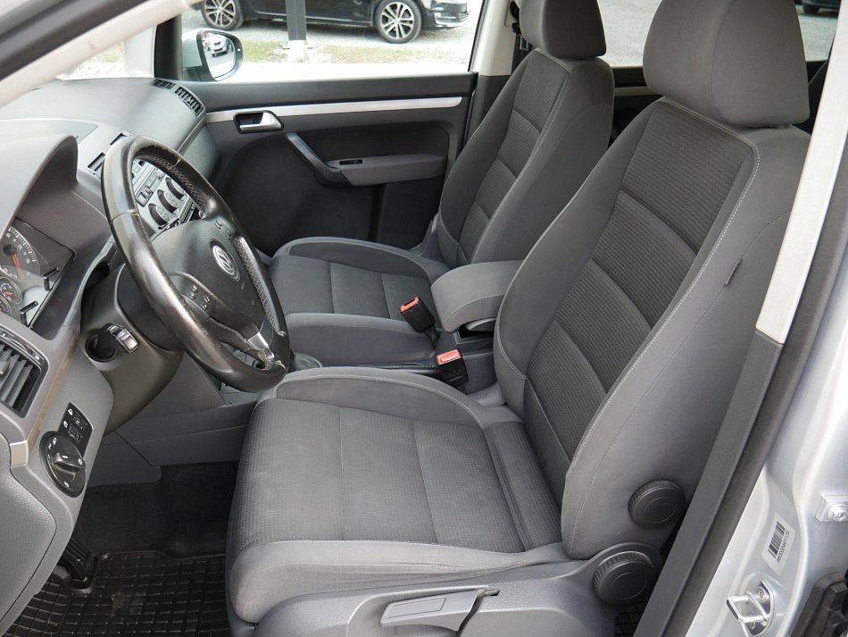 Volkswagen Touran 1.4TSI 