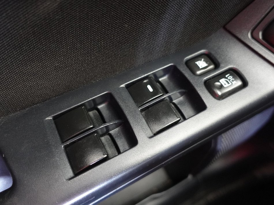 Mitsubishi Lancer 1.8i 