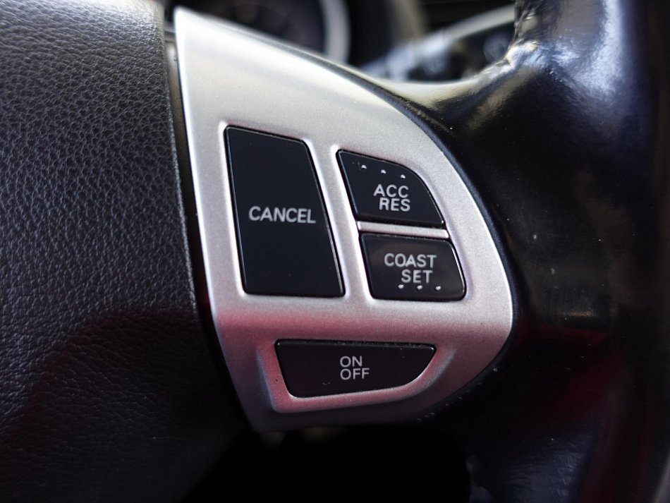 Mitsubishi Lancer 1.8i 