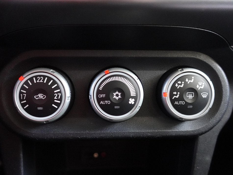 Mitsubishi Lancer 1.8i 