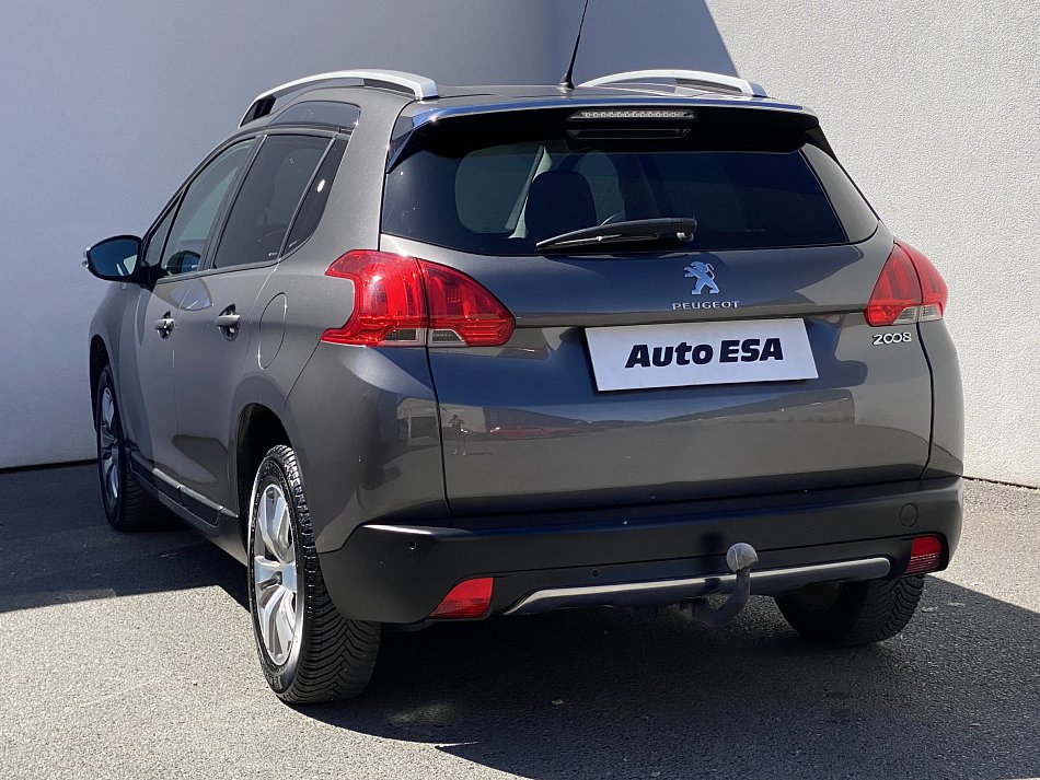 Peugeot 2008 1.2PT Style