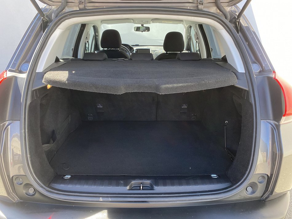 Peugeot 2008 1.2PT Style
