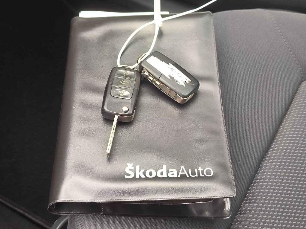 Škoda Octavia II 1.6MPi Ambition