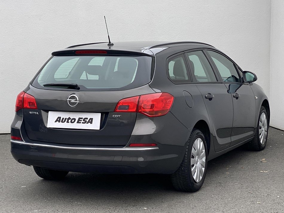 Opel Astra 1.7 CDTi 