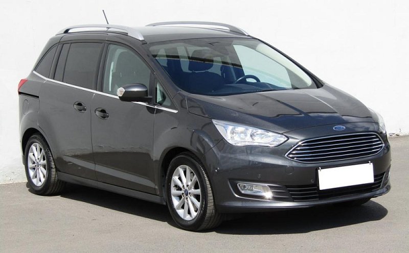 Ford Grand C-MAX 1.5 TDCi Titanium 7míst