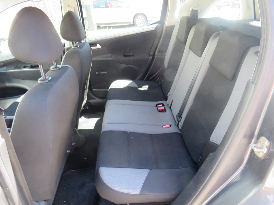 Peugeot 207 1.4i 