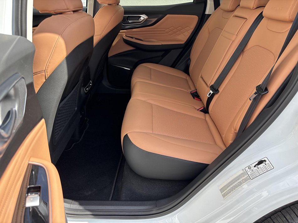 BAIC X75 1.5i 