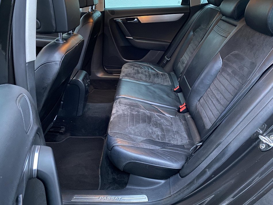 Volkswagen Passat 2.0 TSi Highline