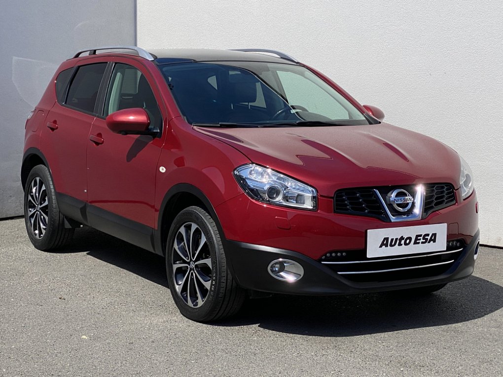 Nissan Qashqai 2.0i 