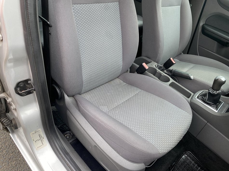 Ford Focus 1.6 16V 