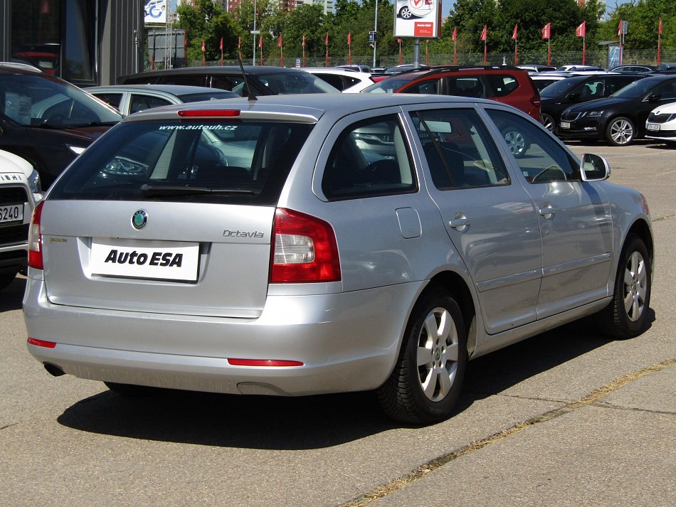 Škoda Octavia II 1.6 TDi Ambition
