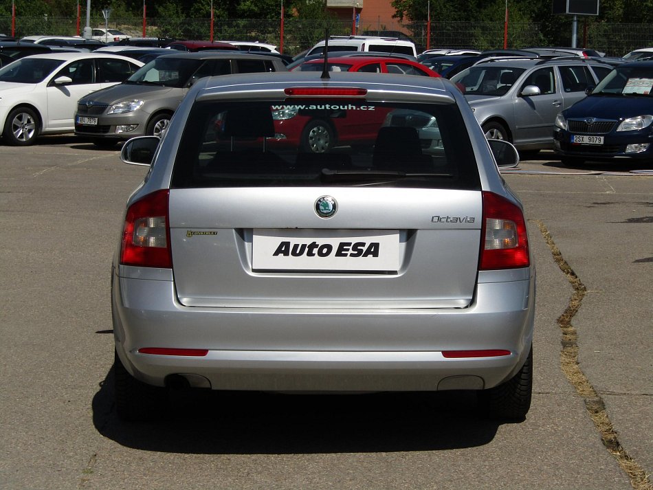 Škoda Octavia II 1.6 TDi Ambition