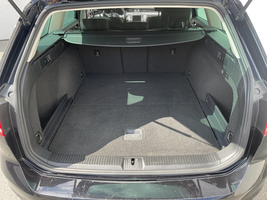 Volkswagen Passat 2.0 TDi Comfortline