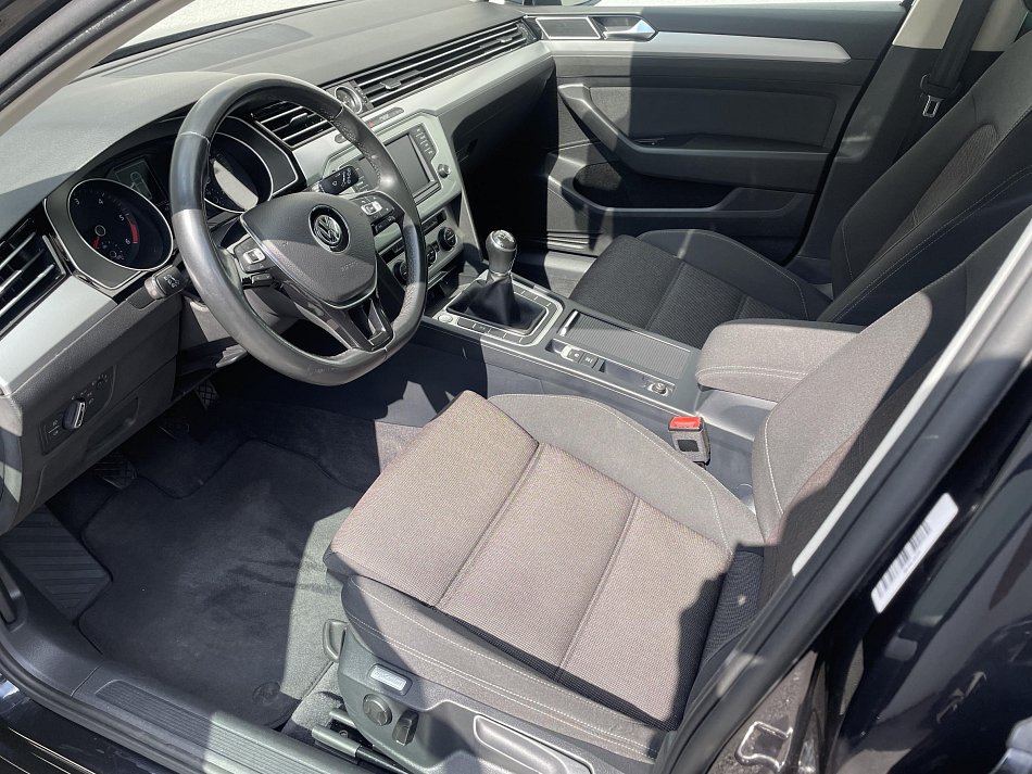 Volkswagen Passat 2.0 TDi Comfortline