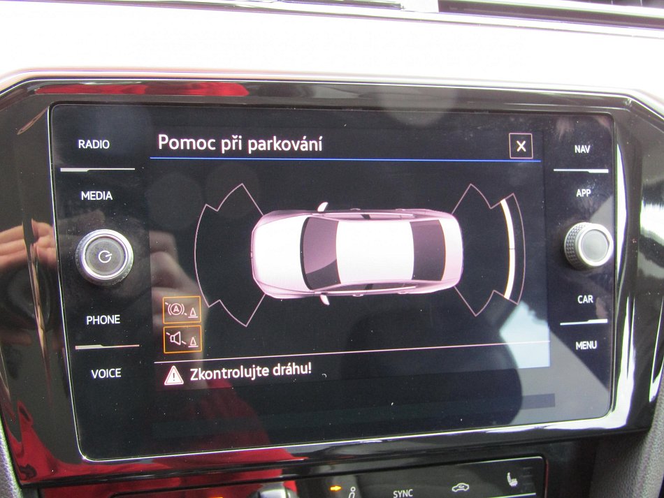 Volkswagen Passat 2.0TDi Elegance