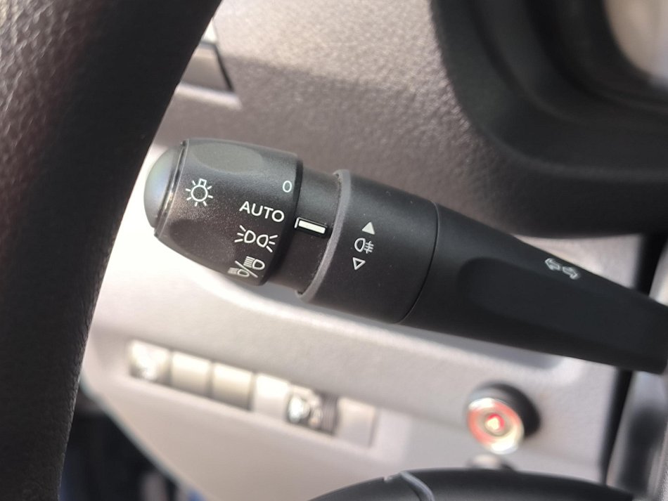 Opel Vivaro 2.0CDTi Enjoy L3 6míst