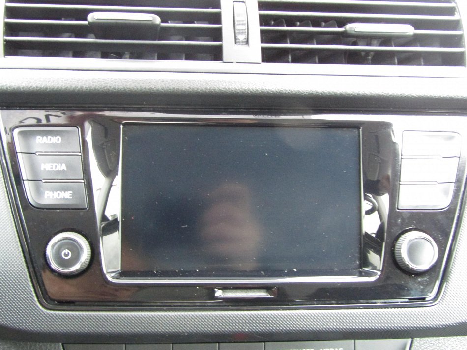 Škoda Fabia III 1.0i 