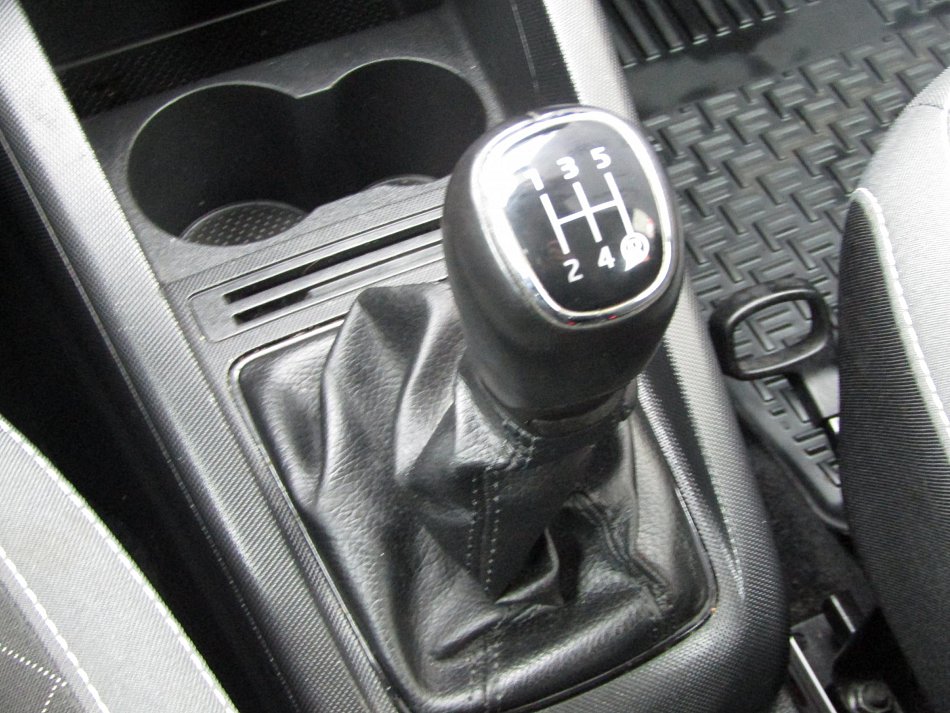 Škoda Fabia III 1.0i 