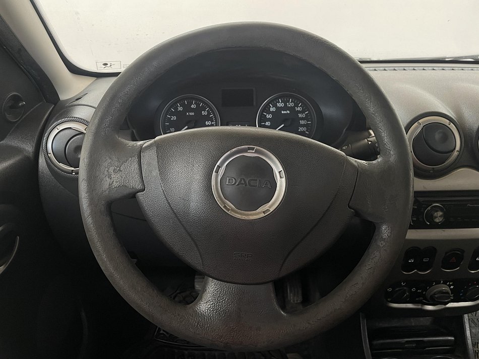 Dacia Sandero 1.6i 