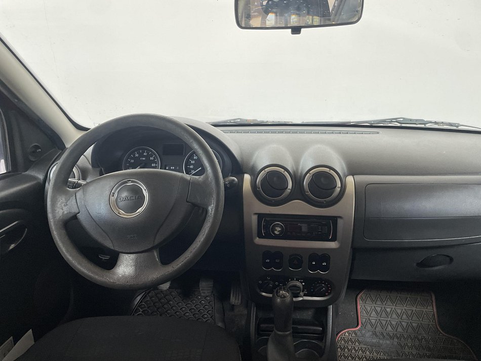 Dacia Sandero 1.6i 