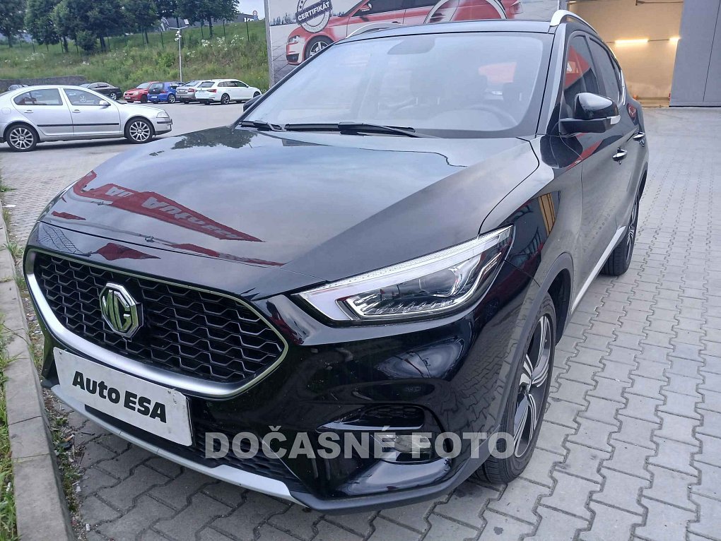 MG ZS 1.5i 
