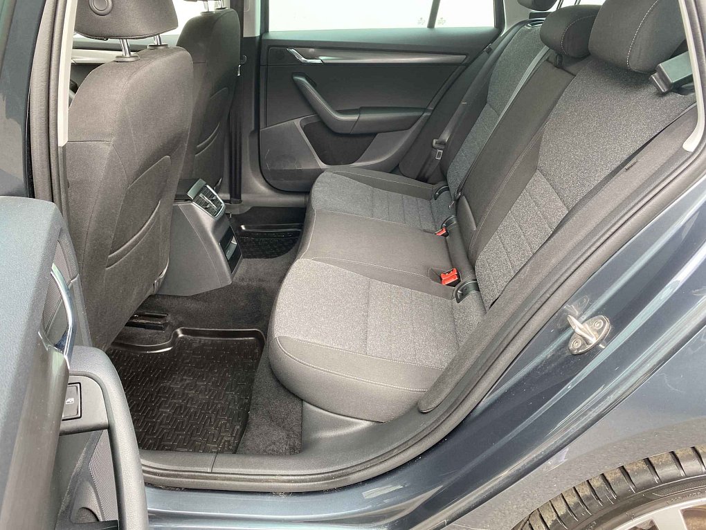 Škoda Octavia III 1.5 TSi Soleil