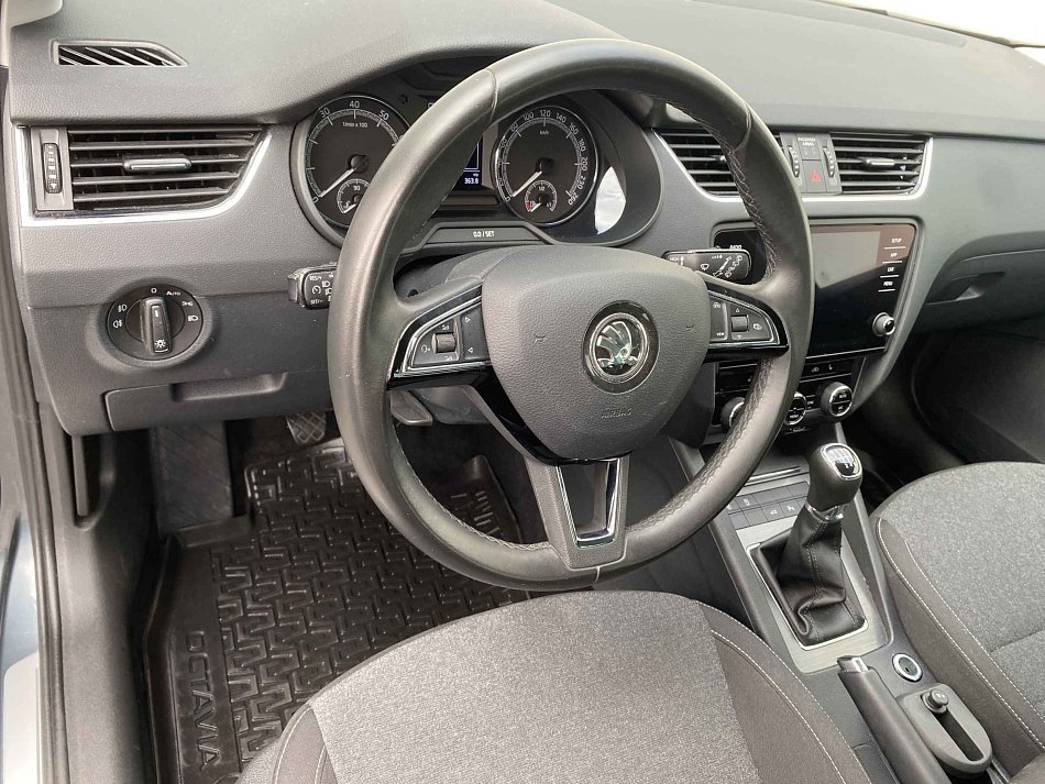 Škoda Octavia III 1.5 TSi Soleil
