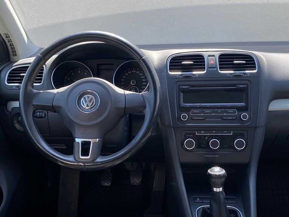 Volkswagen Golf 1.2TSI 