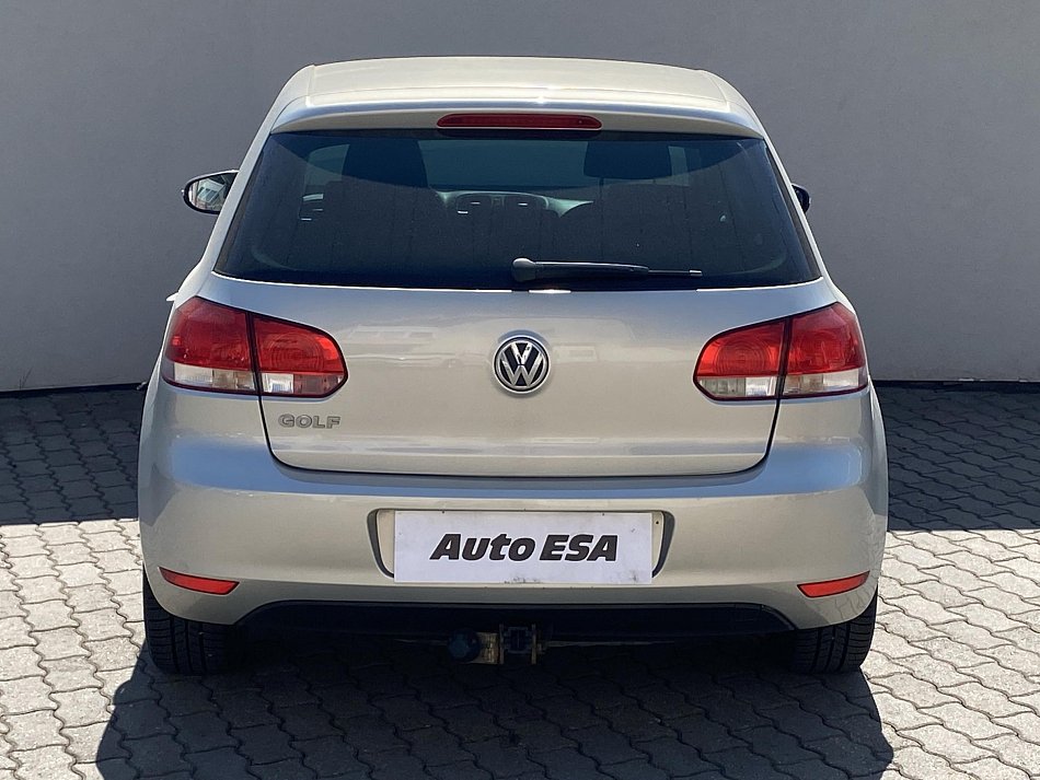 Volkswagen Golf 1.2TSI 