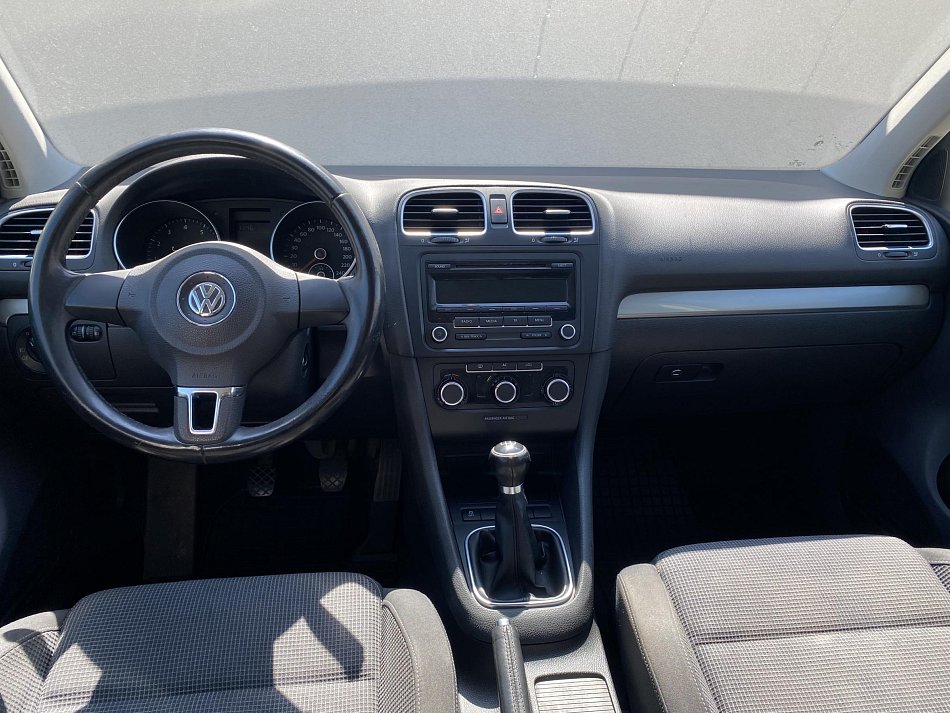 Volkswagen Golf 1.2TSI 