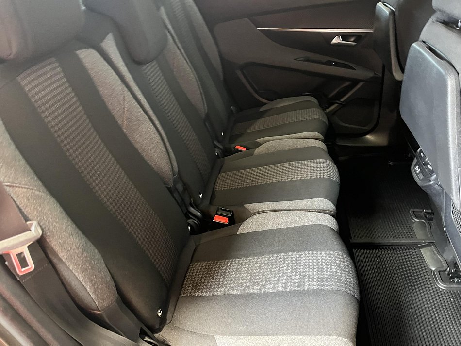 Peugeot 5008 1.6HDi 