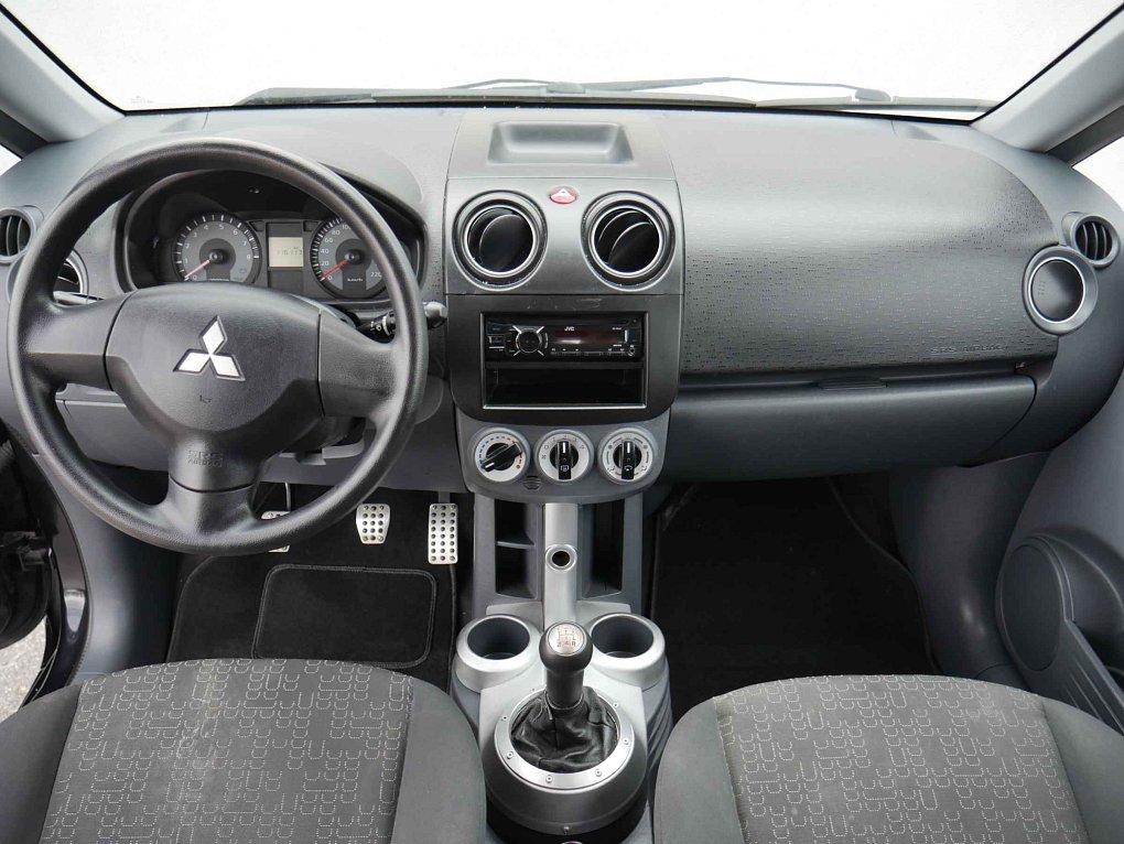 Mitsubishi Colt 1.2i 