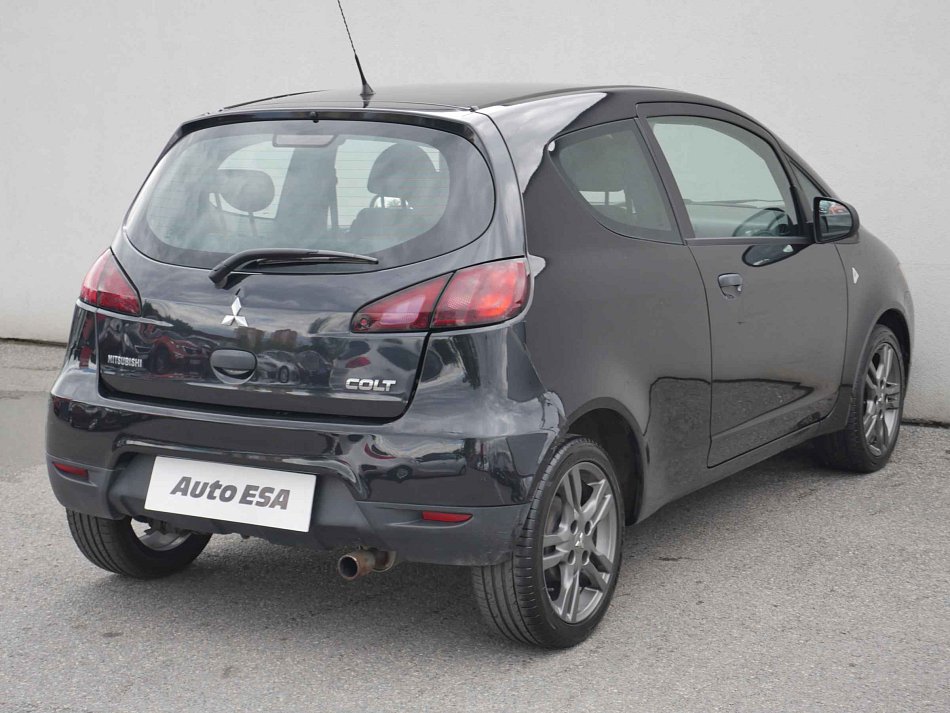 Mitsubishi Colt 1.2i 