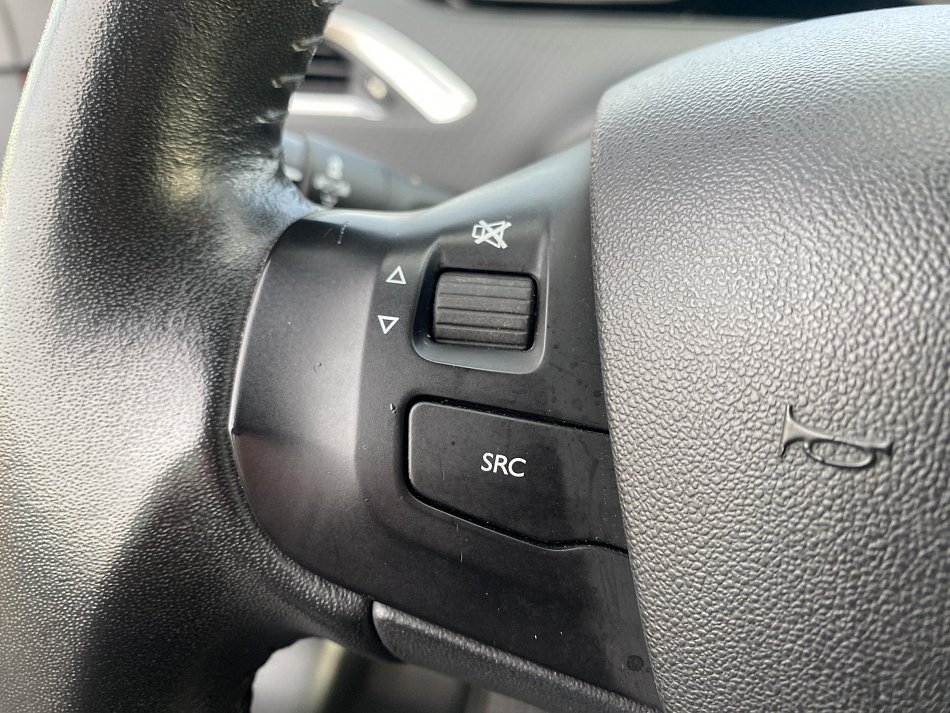 Peugeot 2008 1.6HDi 