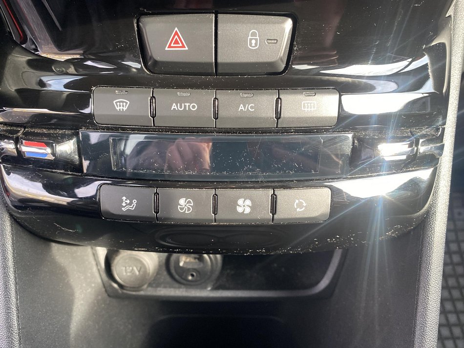 Peugeot 2008 1.6HDi 
