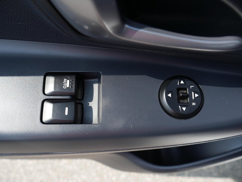 Kia Rio 1.4i 