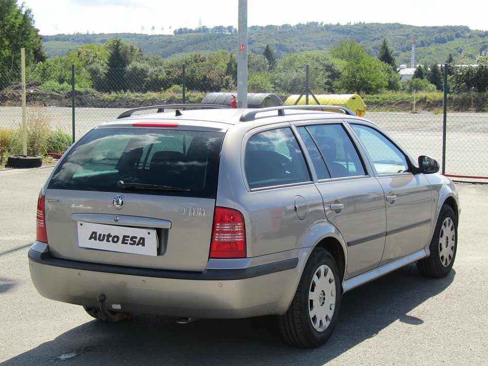 Škoda Octavia 1.6i 