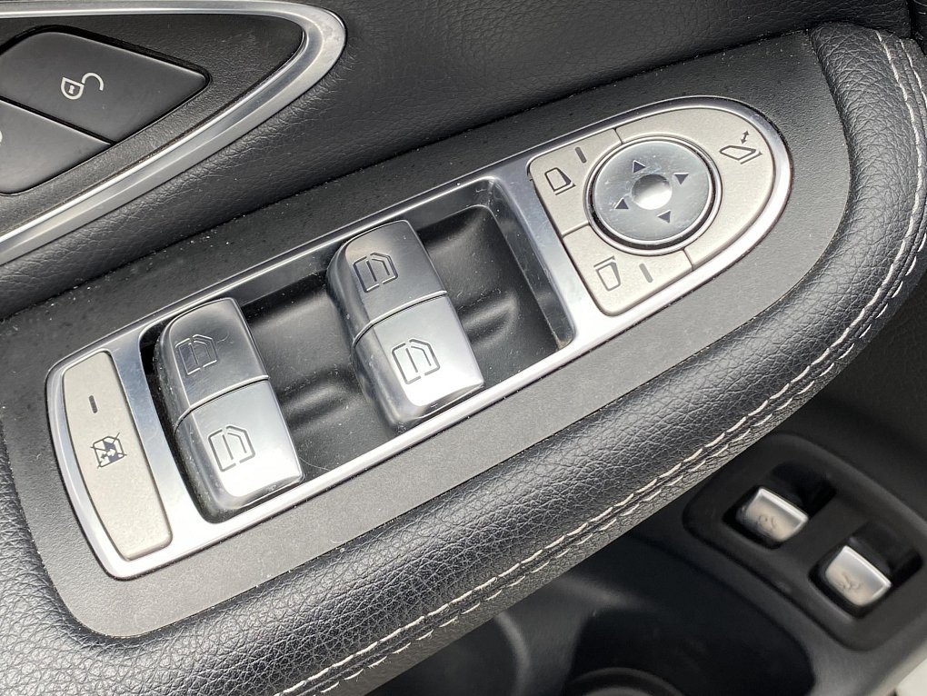 Mercedes-Benz GLC 2.0i  250 4Matic