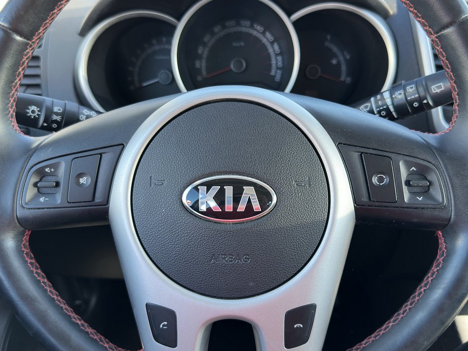 Kia Venga 1.4i 