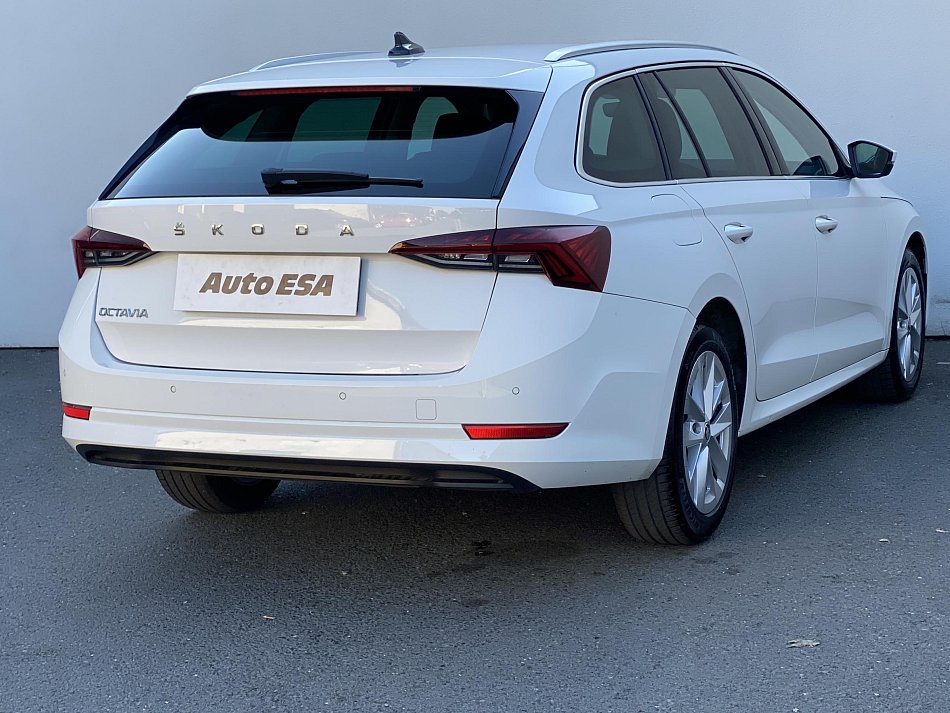 Škoda Octavia IV 2.0 TDi Style