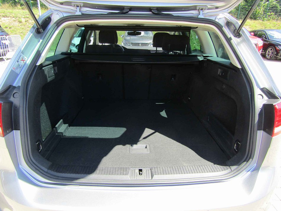 Volkswagen Passat 2.0 TDi Comfortline