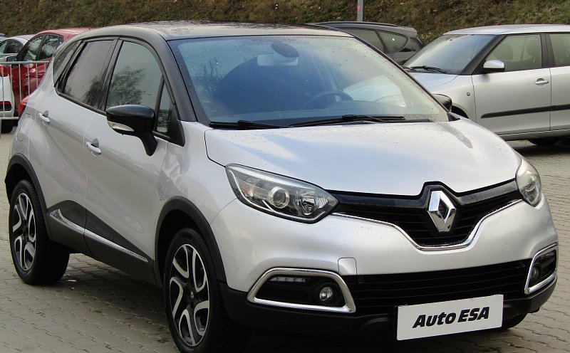 Renault Captur 1.2 TCe Intense