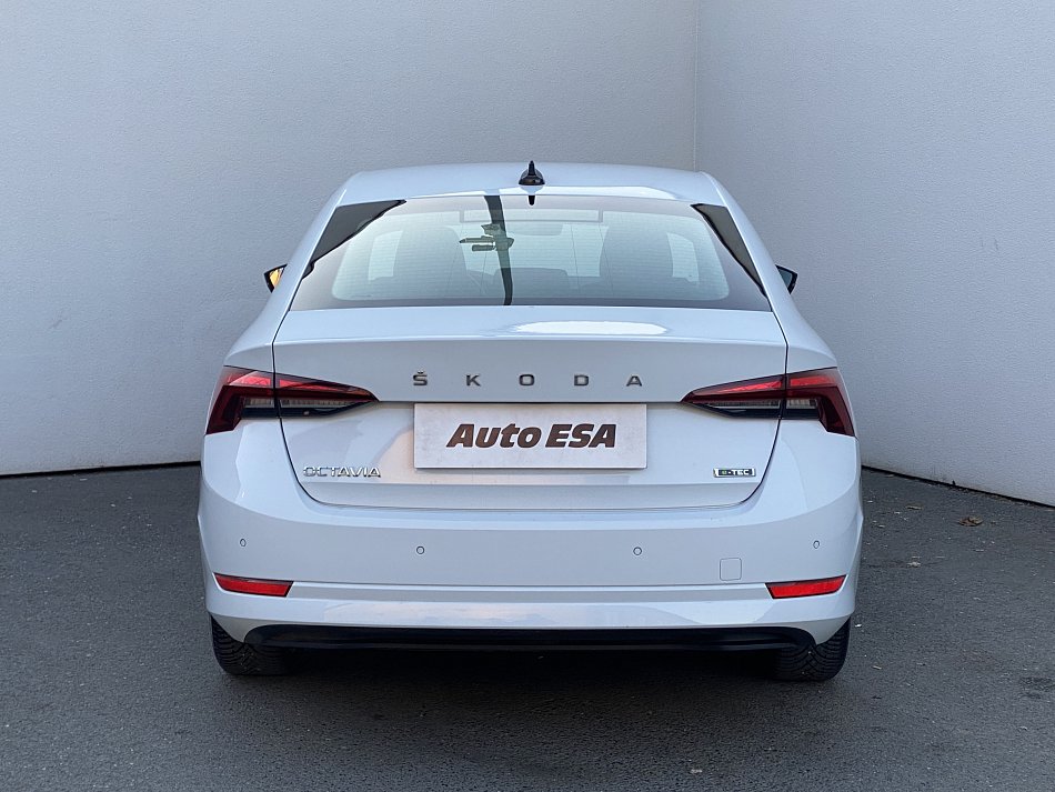 Škoda Octavia IV 1.0 e-TEC Ambition