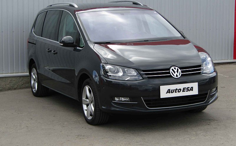Volkswagen Sharan 2.0 TDi 
