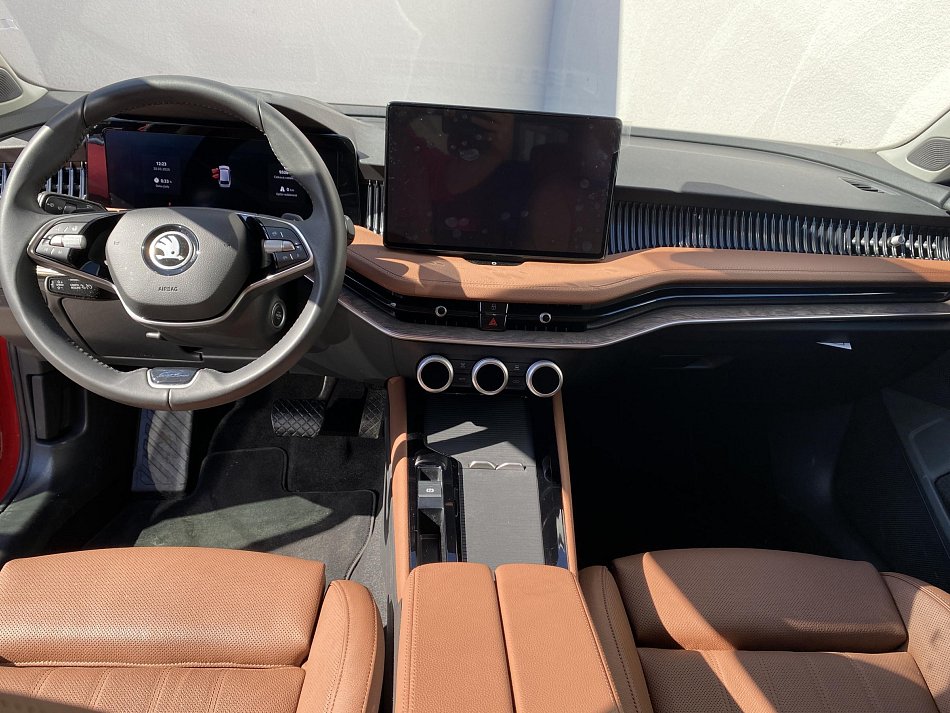 Škoda Superb IV 2.0 TSi L&K 4X4