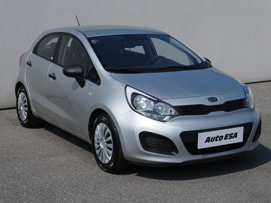 Kia Rio 1.4i 