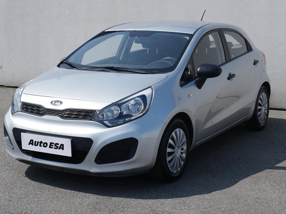 Kia Rio 1.4i 