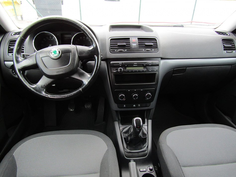 Škoda Yeti 2.0 TDi Fresh 4x4