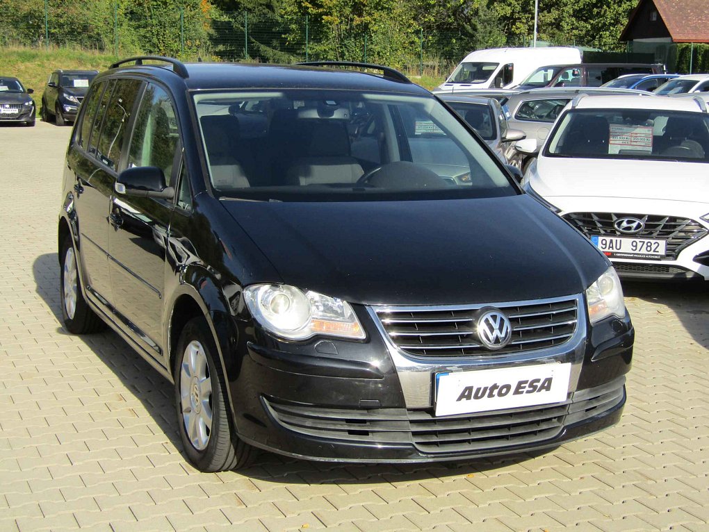 Volkswagen Touran 1.9 TDi 
