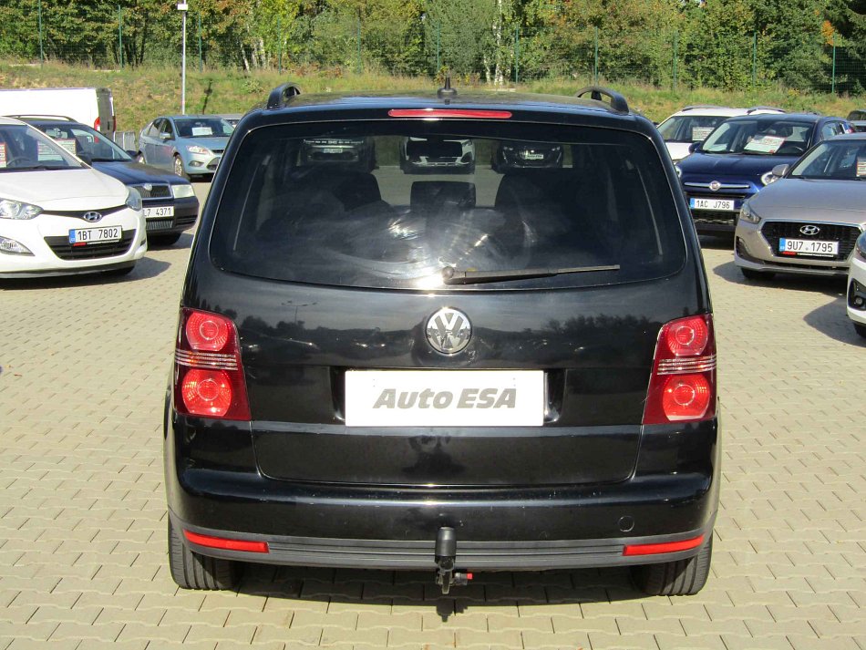 Volkswagen Touran 1.9 TDi 